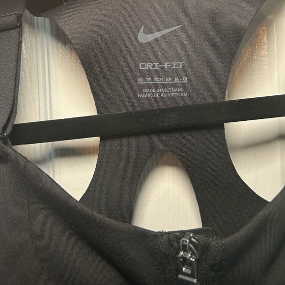 NWT NIKE Alpha Women's High-Support Padded Zip-Front Sports Bra- Black/ Size XS - Picture 4 of 9